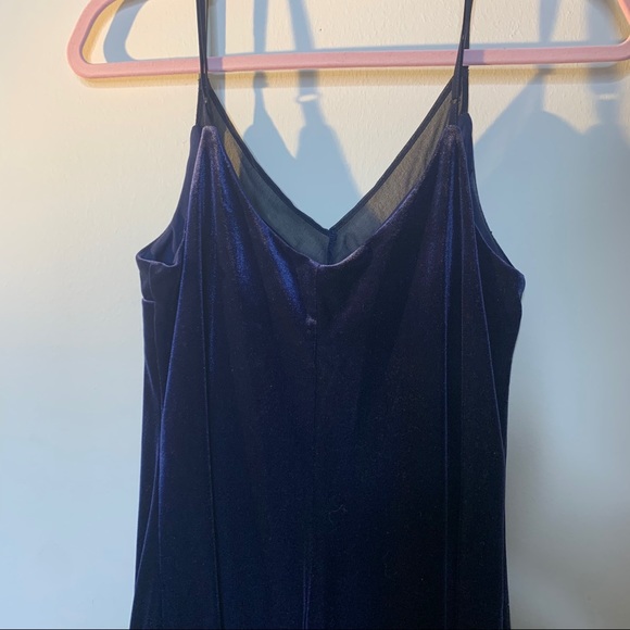 Blue velvet dress - Picture 4 of 4